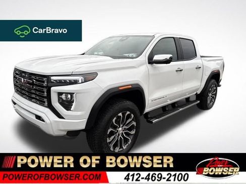 Used 2026 GMC Canyon Denali image 1