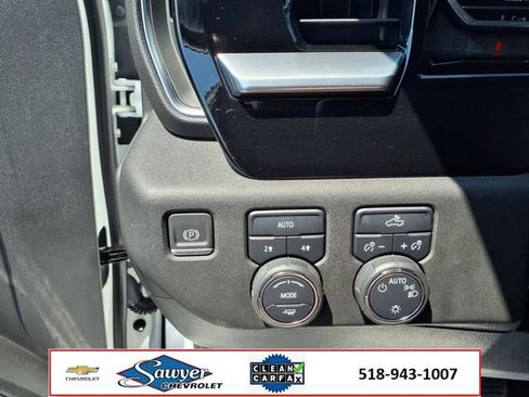 Used 2022 Chevrolet Silverado 1500 LT image 12