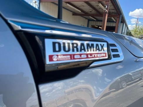 Used 2026 GMC Sierra 2500 Denali AWD/4WD image 4