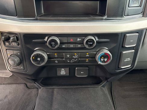 Used 2025 Ford F250 XLT image 25