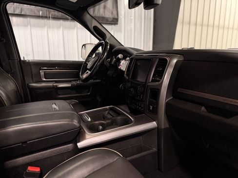 Used 2018 RAM 2500 Limited image 5