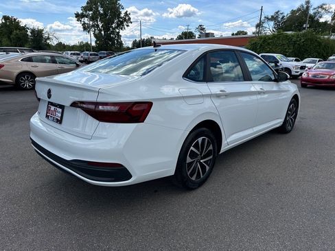 Used 2024 Volkswagen Jetta S image 6