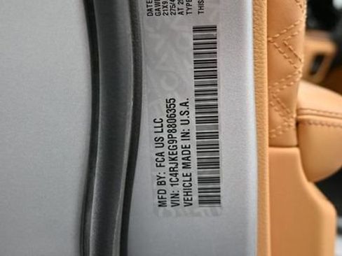 Used 2023 Jeep Grand Cherokee L Summit image 16