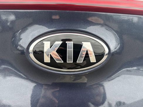 Used 2022 Kia Sportage EX image 31