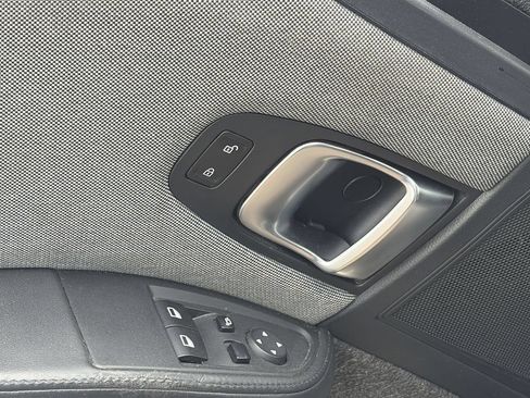 Used 2017 BMW i3 RWD image 20
