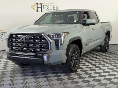 Used 2025 Toyota Tundra Platinum AWD/4WD image 4