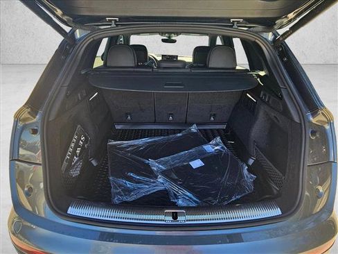 Used 2022 Audi SQ5 Prestige image 14