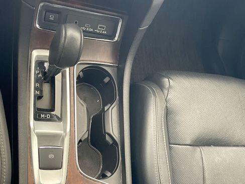 Used 2023 Subaru Ascent Touring AWD/4WD image 20