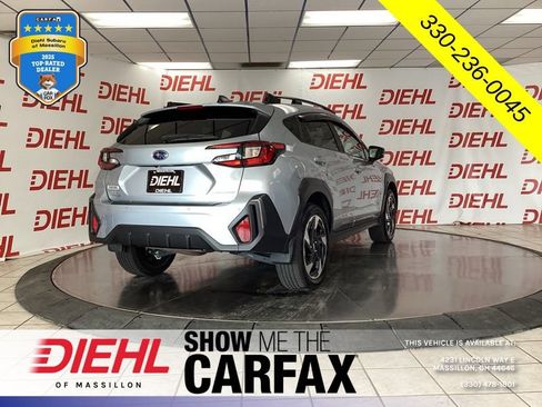 Used 2024 Subaru Crosstrek 2.5i Limited w/ Crosstrek Mirror Package AWD/4WD image 7