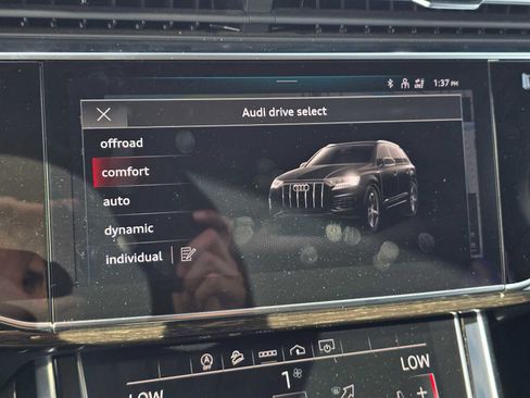 Used 2024 Audi Q7 2.0T Premium Plus image 33