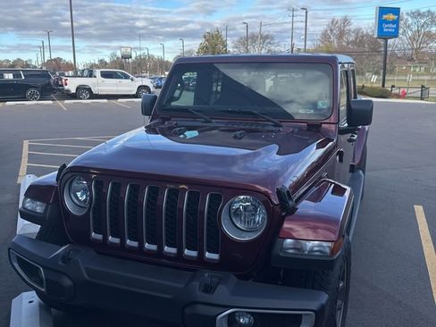 Used 2021 Jeep Gladiator Overland w/ Popular Equipment Package image 44