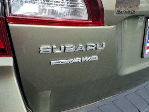 Used 2019 Subaru Outback 3.6R Touring AWD/4WD image 10