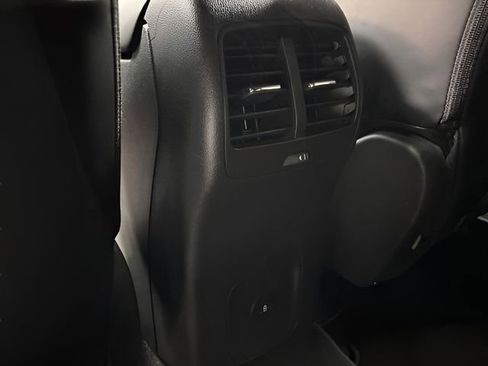 Used 2024 Ford Escape ST-Line image 35