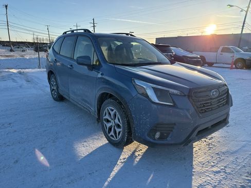 Used 2024 Subaru Forester Premium image 4