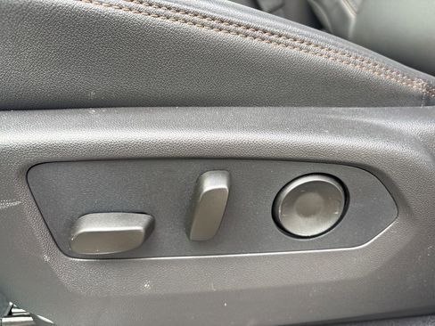 New 2026 GMC Sierra 1500 AT4 w/ AT4 Premium Package image 15