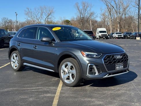 Used 2022 Audi Q5 2.0T Premium Plus AWD/4WD image 2