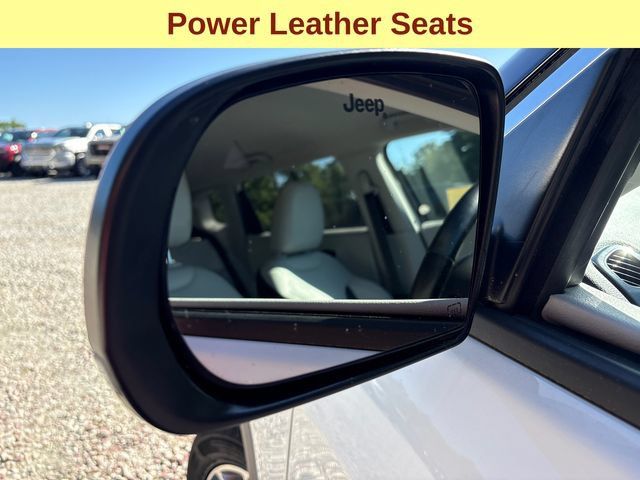 Used 2021 Jeep Compass Limited AWD/4WD image 7