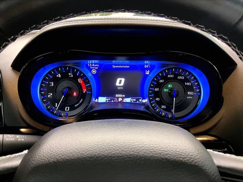 Used 2023 Chrysler 300 C RWD image 26