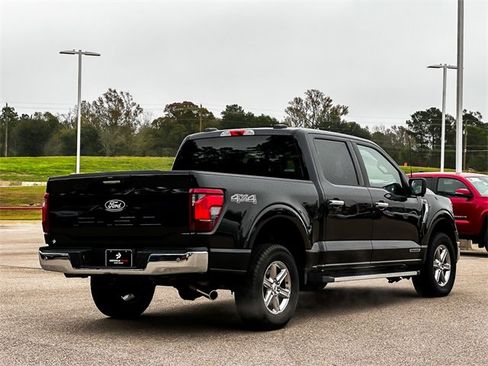 Used 2024 Ford F150 XLT w/ Mobile Office Package image 8