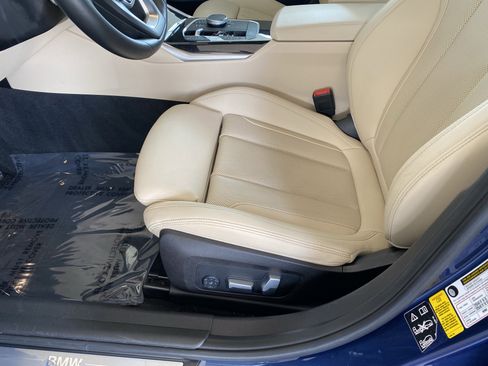 Used 2024 BMW 330i xDrive Sedan w/ Convenience Package image 33