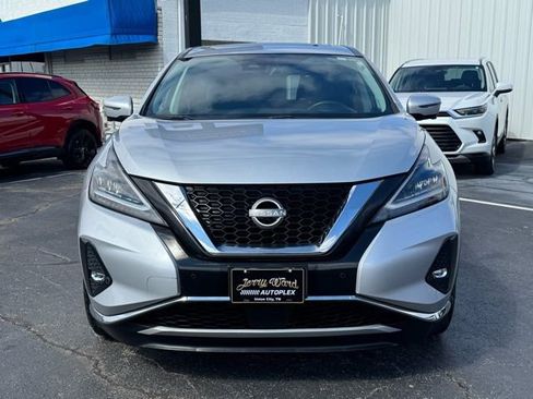 Used 2023 Nissan Murano SL w/ SL Moonroof Package image 3