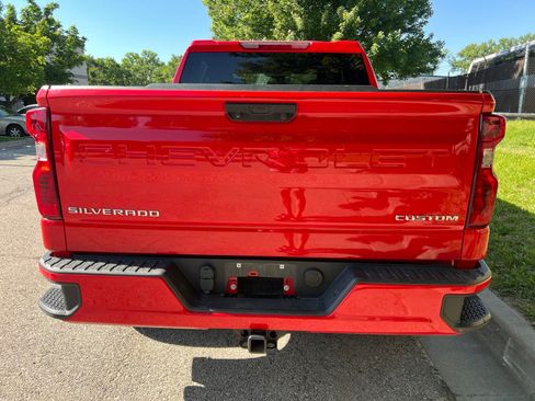 Used 2022 Chevrolet Silverado 1500 Custom AWD/4WD image 6