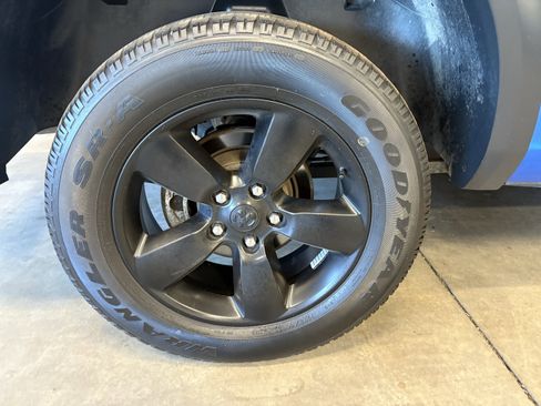 Used 2020 RAM 1500 Classic Warlock w/ Electronics Group image 30