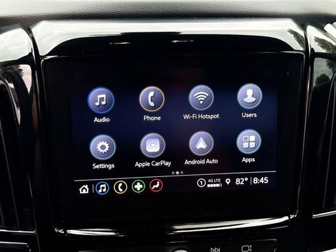 Used 2024 Chevrolet Traverse LT FWD image 14