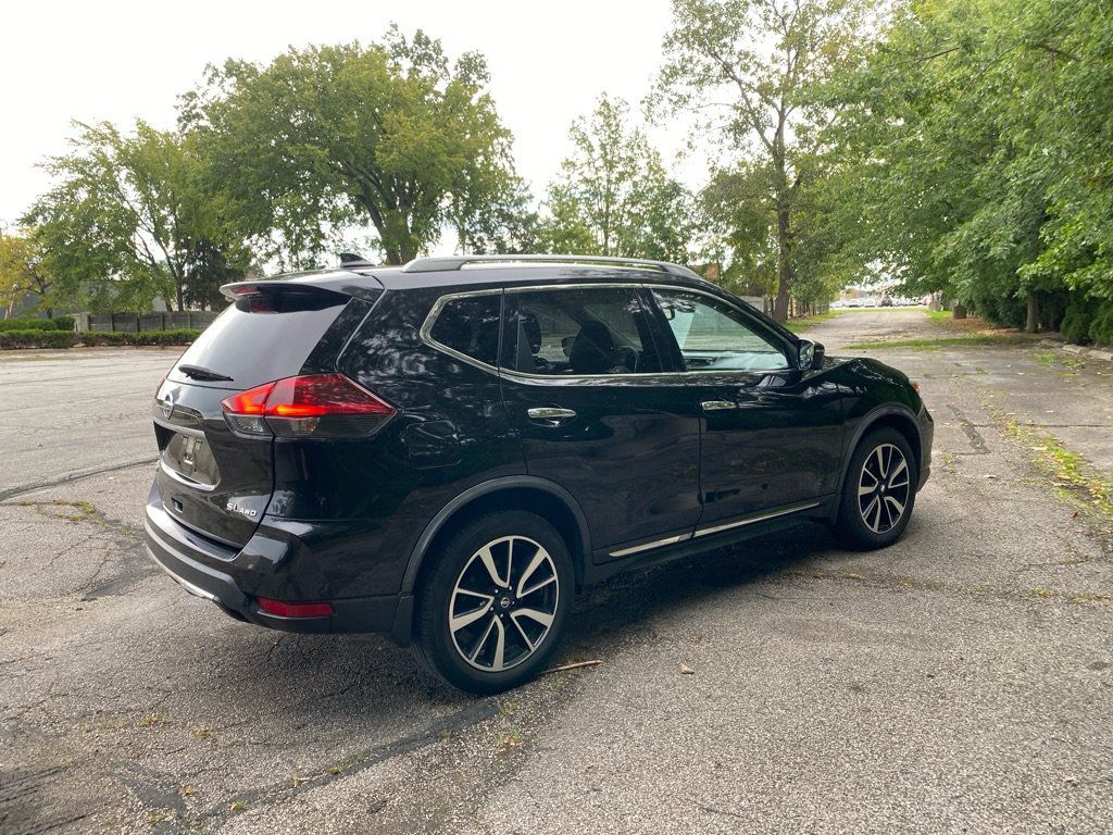Used 2018 Nissan Rogue SL w/ Premium Package AWD/4WD image 5