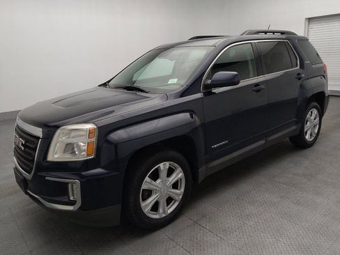 Used 2017 GMC Terrain SLE image 2