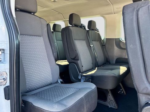 Used 2023 Ford Transit 350 XLT image 38