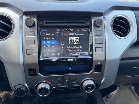 Used 2018 Toyota Tundra Limited w/ TRD Off Road Package image 12