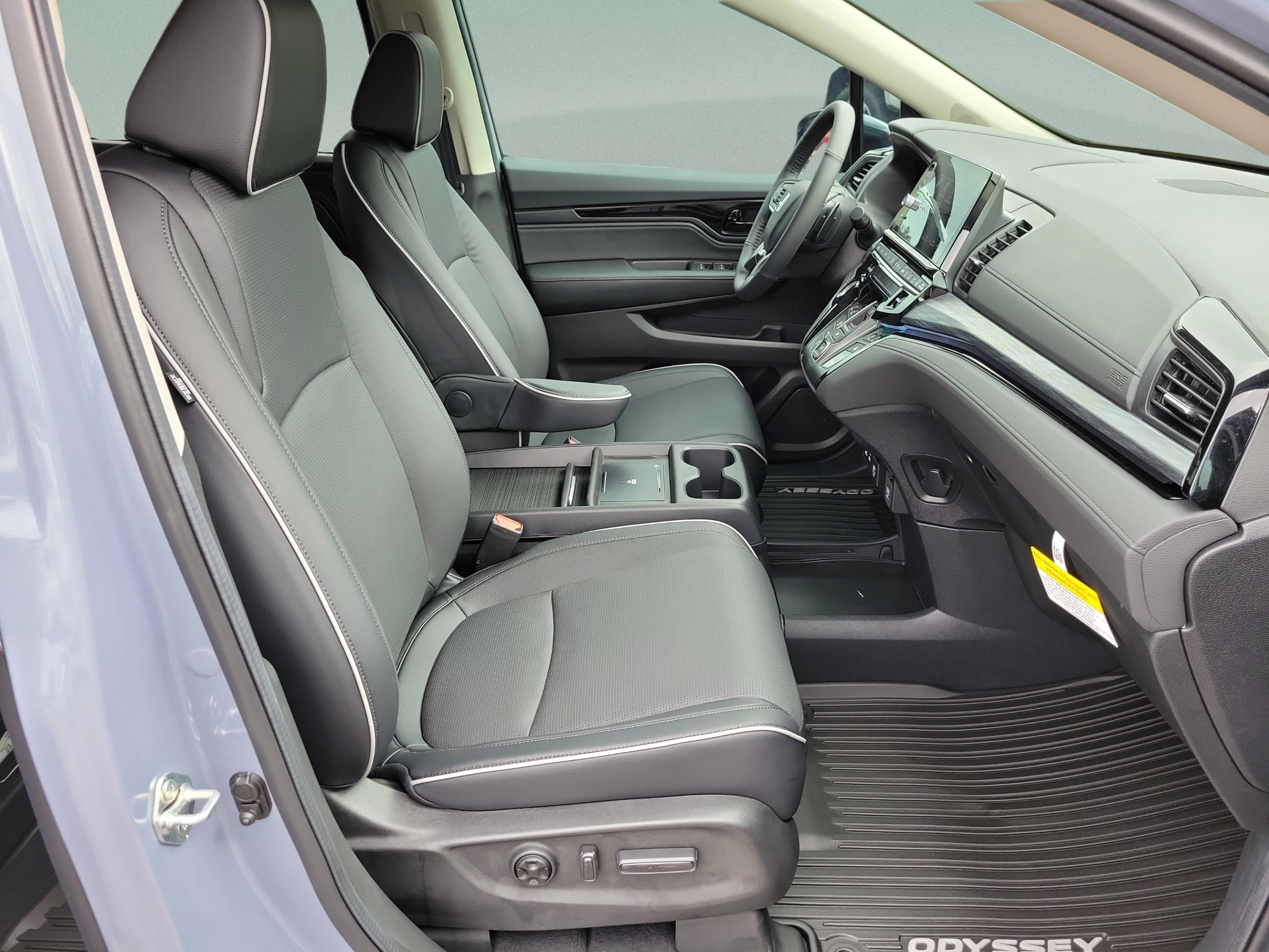 New 2027 Honda Odyssey Elite image 18