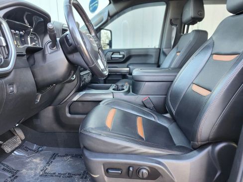 Used 2021 GMC Sierra 2500 AT4 w/ AT4 Premium Plus Package AWD/4WD image 16