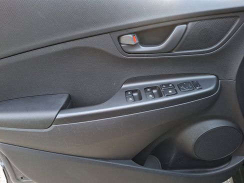 Certified 2023 Hyundai Kona SEL AWD/4WD image 12