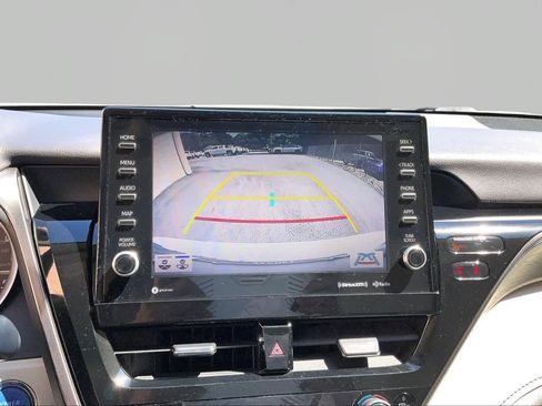 Used 2021 Toyota Camry XLE FWD image 27