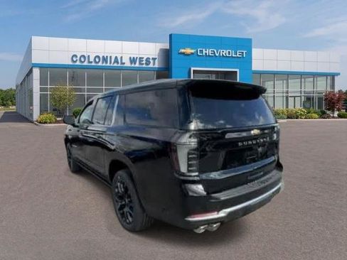 New 2026 Chevrolet Suburban High Country AWD/4WD image 3