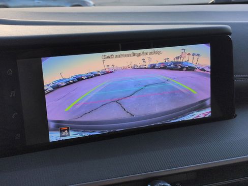 New 2026 Nissan Murano SV image 17