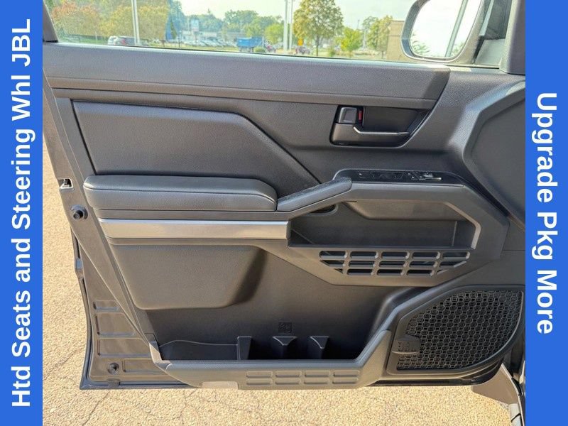 Used 2024 Toyota Tacoma SR5 AWD/4WD image 19
