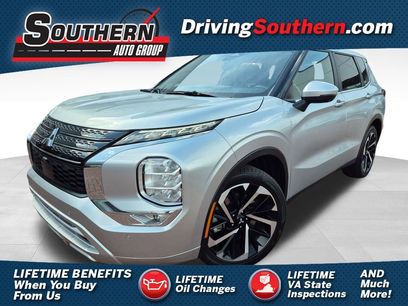 Used 2024 Mitsubishi Outlander SE Black Edition