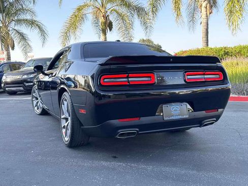 Used 2021 Dodge Challenger GT image 5