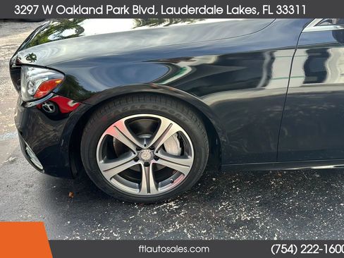 Used 2017 Mercedes-Benz E 300 4MATIC w/ Premium 1 Package image 17