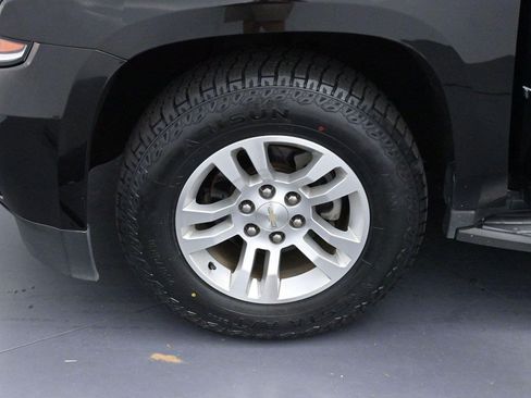 Used 2018 Chevrolet Tahoe LT w/ Luxury Package AWD/4WD image 34