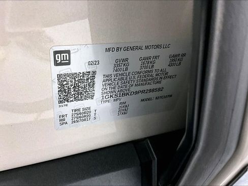 Used 2023 GMC Yukon SLT w/ SLT Luxury Package image 41