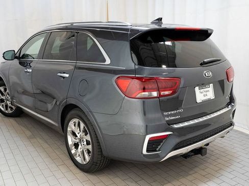Used 2019 Kia Sorento SX image 3