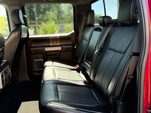 Used 2019 Ford F150 Lariat AWD/4WD image 13