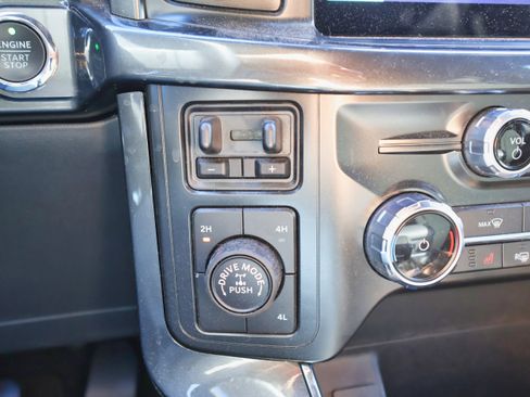 Used 2022 Ford F150 XLT w/ Equipment Group 302A High image 26