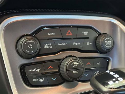 Used 2022 Dodge Challenger R/T Scat Pack RWD image 17