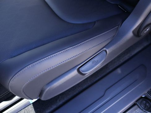 New 2026 Kia Carnival LXS image 13