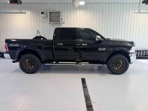 Used 2017 RAM 2500 Laramie w/ Off Road Package AWD/4WD image 2